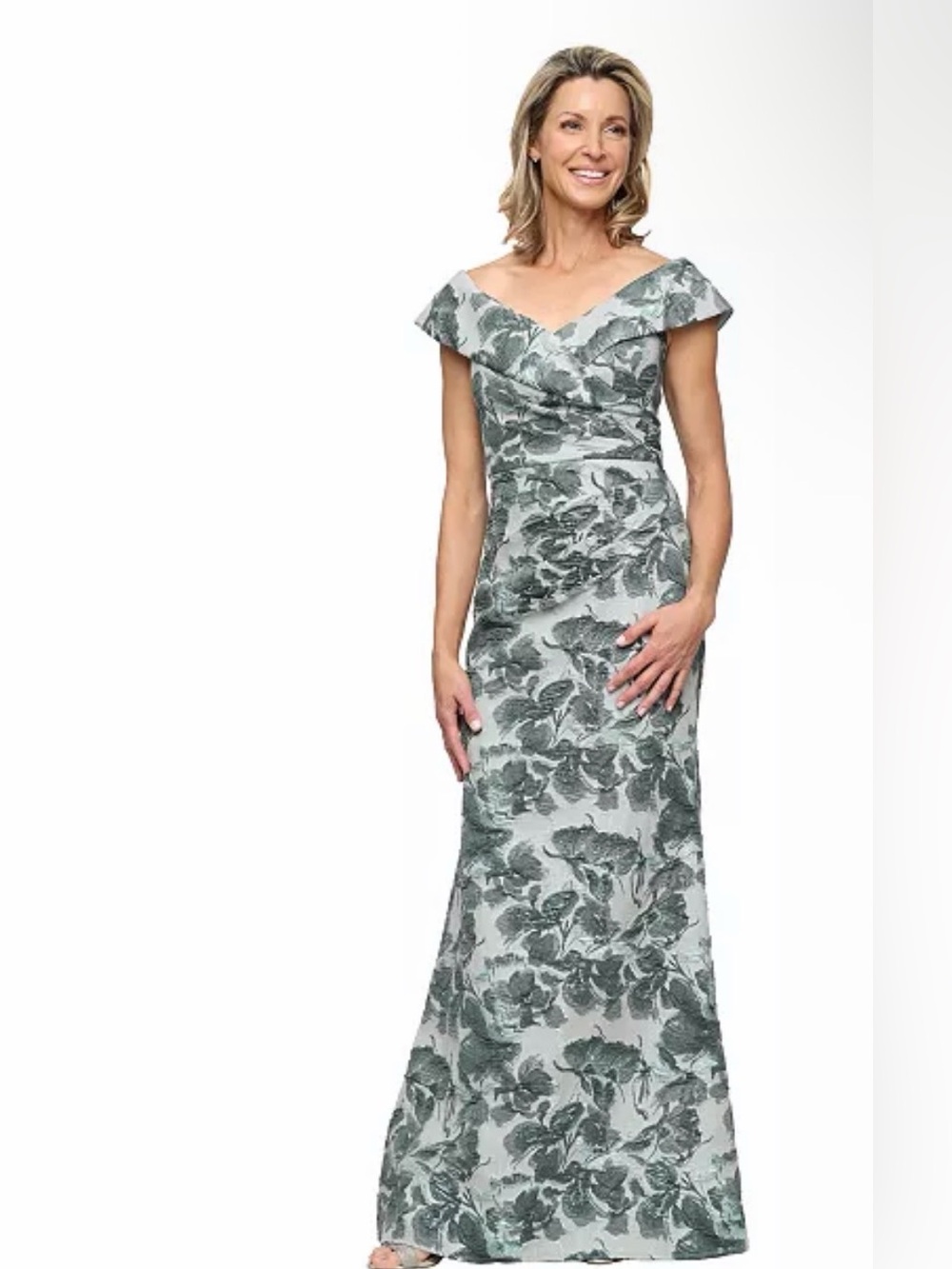 Alex Evenings
Women's Off-The-Shoulder Long Dress